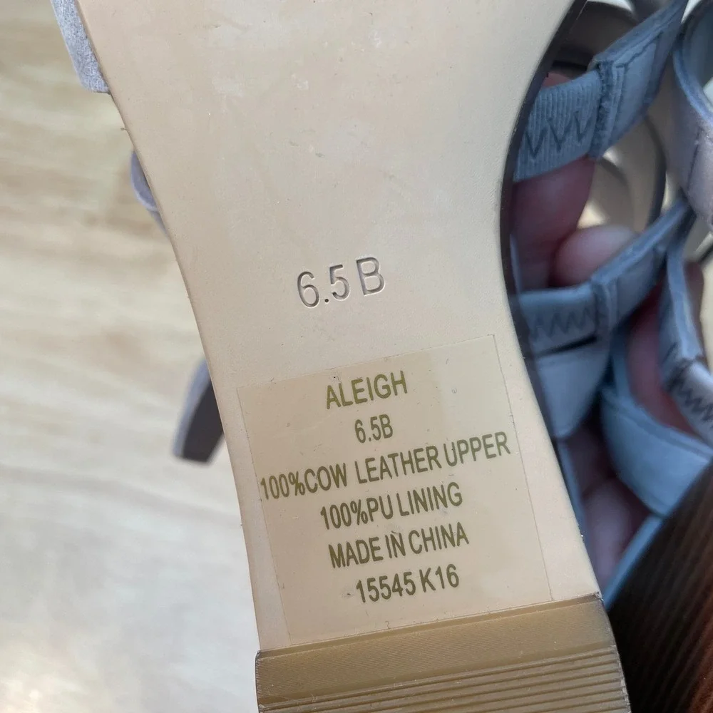 Lauren Ralph‎ Lauren Aleigh Strappy Suede Wedge Sandals Grey Lavender 6.5B